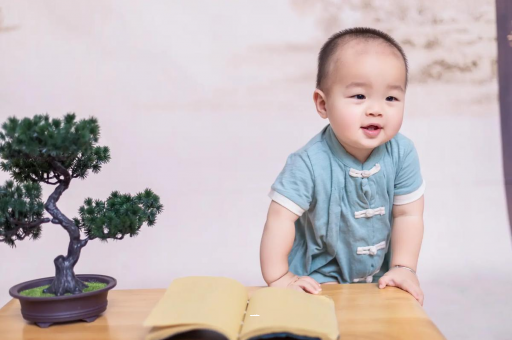 伊犁哈萨克怀孕最早出现的症状
